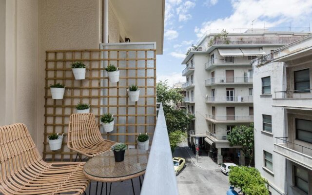 Central Cozy Apartments in Plaka by UPSTREET