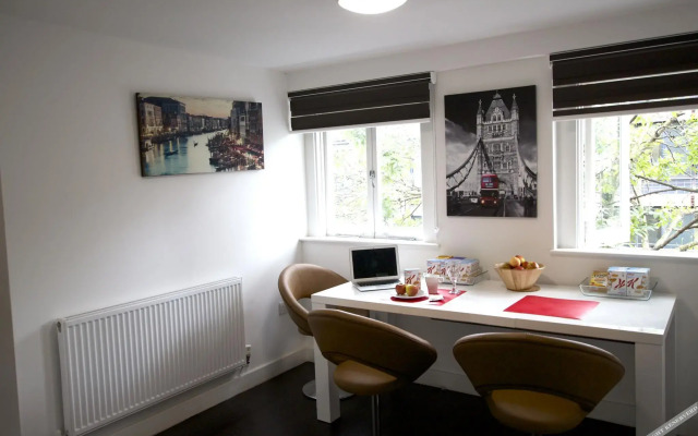 Central Serviced Apartments