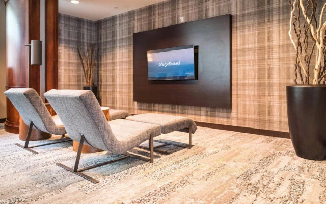 Courtyard Silver Spring Downtown