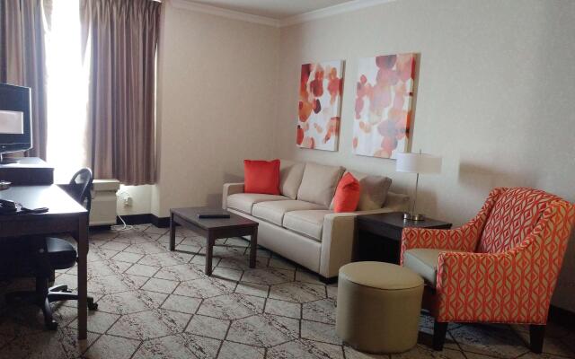 Best Western Plus Rose City Suites