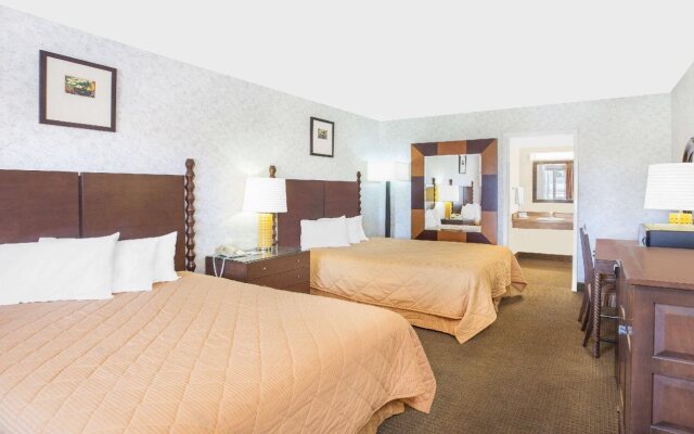 Days Inn by Wyndham Fresno Central