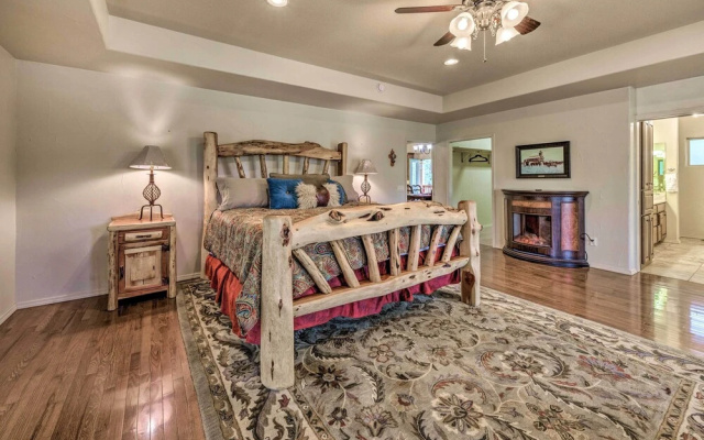 Spacious Ruidoso Retreat on 6 Gated Acres!