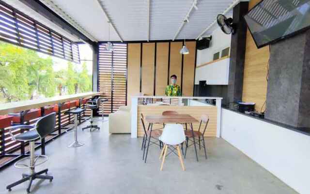 Narra Hotel Bandara Semarang