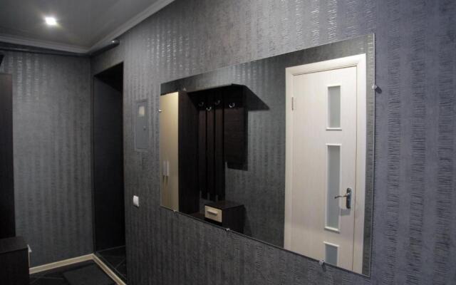 Apartment Dunaeva 45