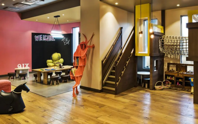 Address Dubai Mall Hotel