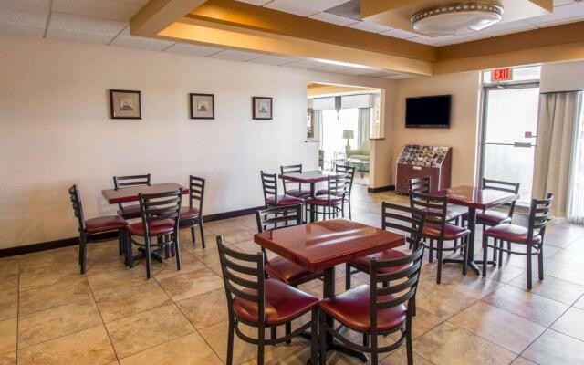 Quality Inn Downtown Stuart