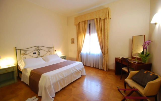 Alla Rocca Hotel