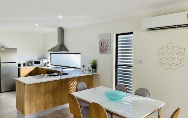 WHITSUNDAY Spacious & Comfortable, Moments from Picturesque Boardwalk