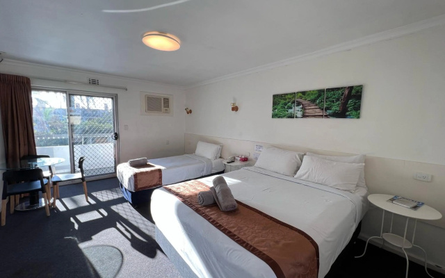 Econo Lodge Rivervale – Guest Rooms – Perth