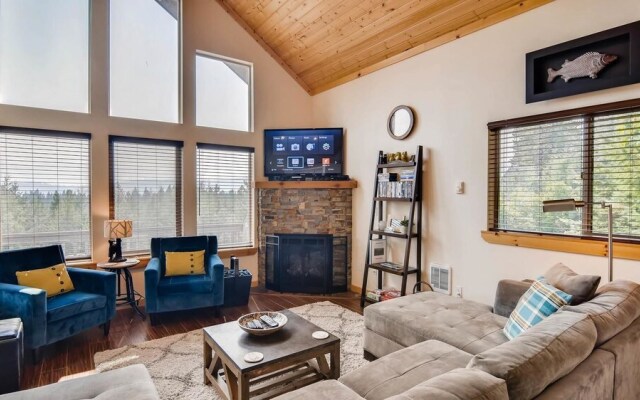 Roslyn Ridge Retreat