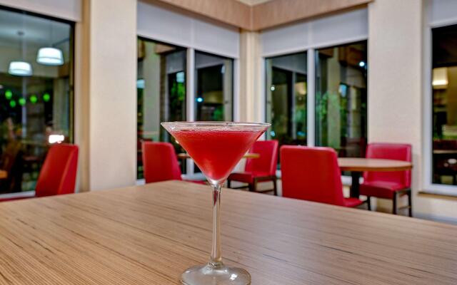 Hilton Garden Inn  San Bernardino