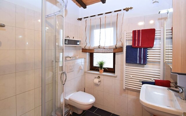 Attractive Holiday Home in Frielendorf with Fenced Garden