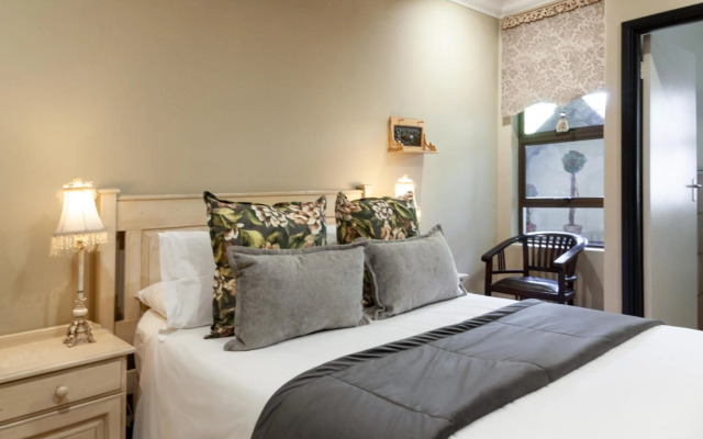 InnJoy Boutique Hotel