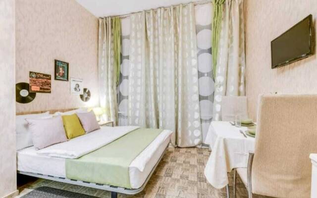 Vyriy Aparthotel on Goncharnaya 11A