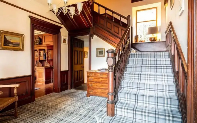 Old Kilmun House