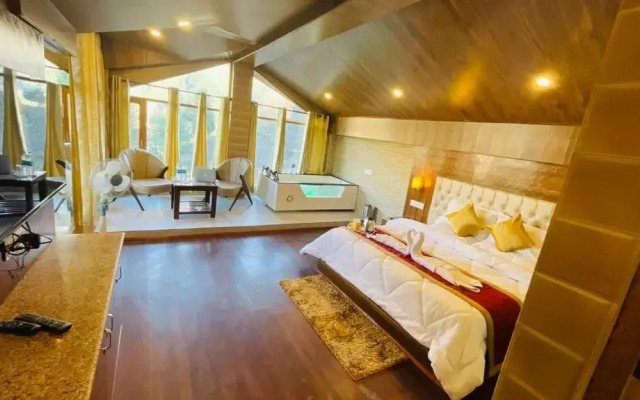 Kings Hill Villa