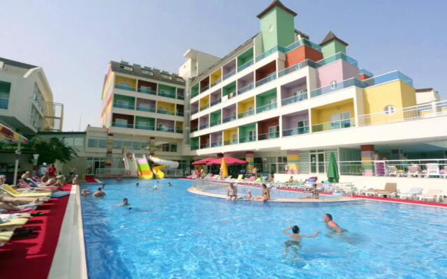 Side Win Hotel & Spa