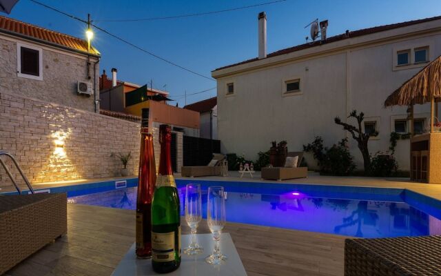4 Holiday House Gatsby