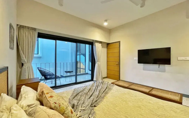 Ezra - 4bhk w Private Pool in Vagator nr Thalassa
