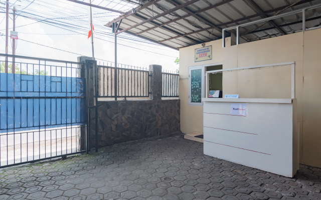 RedDoorz Syariah near Tugu Pandanwangi Cianjur