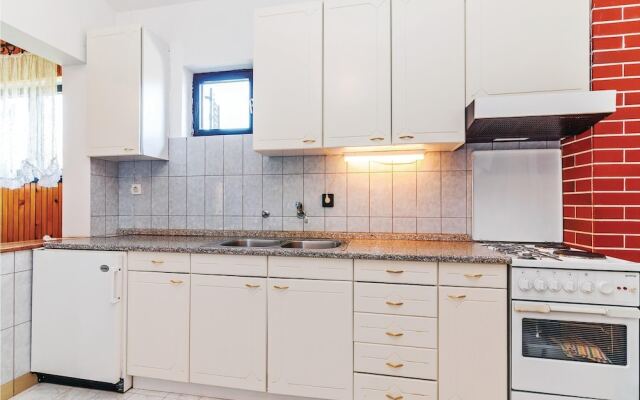 Nice Apartment in Seline With 2 Bedrooms and Wifi