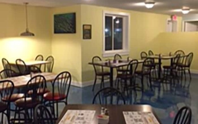 Lake Inn and Restaurant