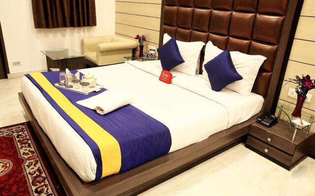 OYO Premium Merlin Homeland Mall