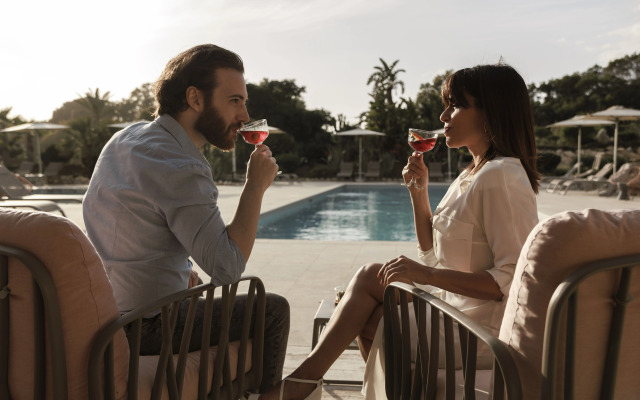 Luna Minoica Suites and Apartments