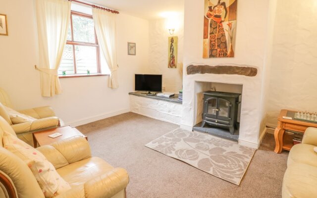 2 Stable Cottage
