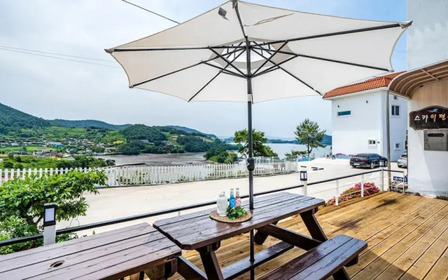 Yeosu Sky Pension