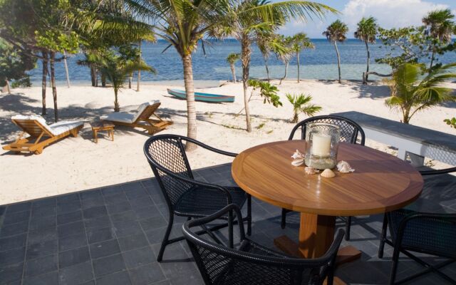 Barefoot Cay Resort