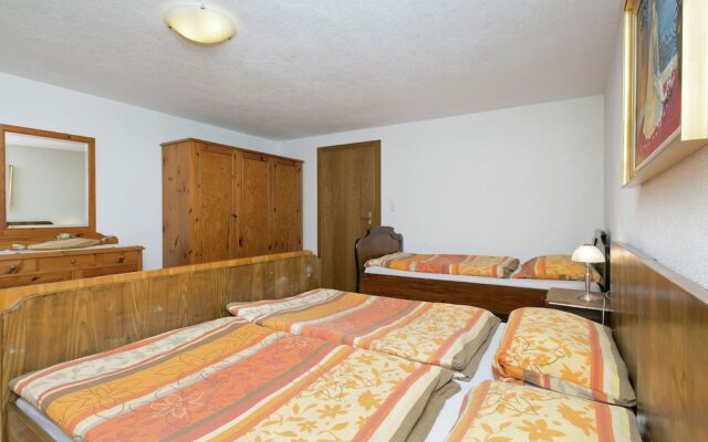 Splendid Apartment in Uderns near Hochzillertal Ski Area