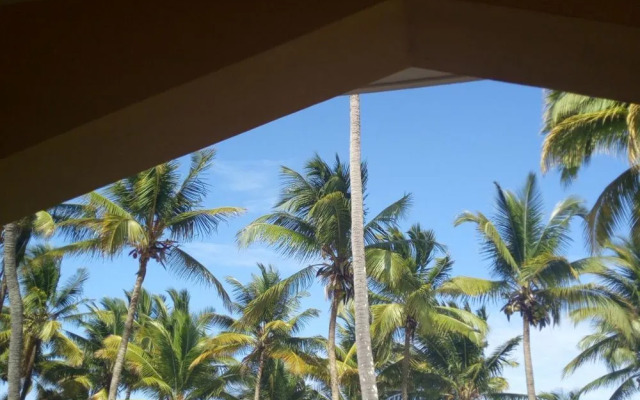 Bwejuu Beach Palm Villa