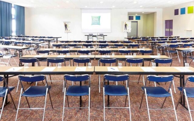 ibis Styles Arles Palais des Congrès