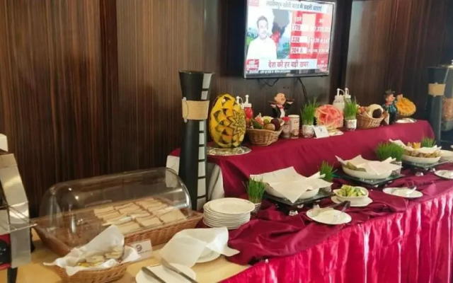 Mann Dechen and Palmo, Mg Marg, Gangtok