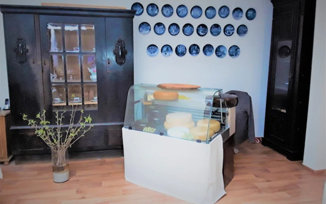 Pension, Seminarräume & Käsemanufaktur im Leezener Hof