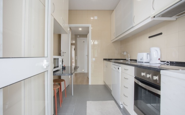 Liiiving - Terrace Downtown Apartment