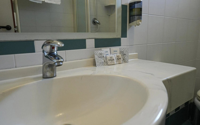 Hotel Dasamo - Dada Hotels