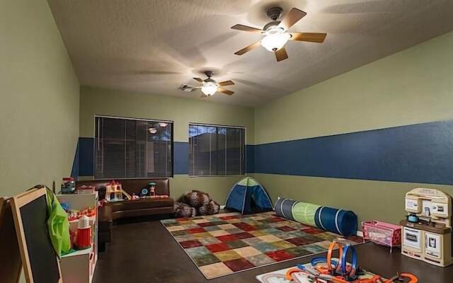 Palm Valley By Signature Vacation Rentals