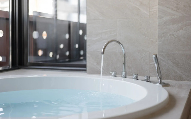 THE skM TOKYO HOTEL&DINING