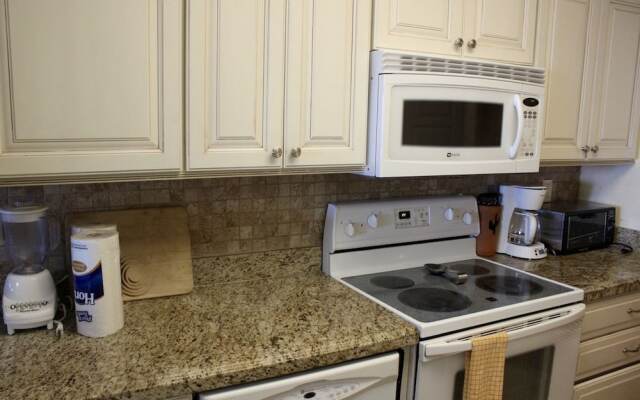 Marina Pinacate 3BR Villa 18 by Casago