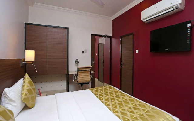 OYO 623 Hotel Suncity Premiere