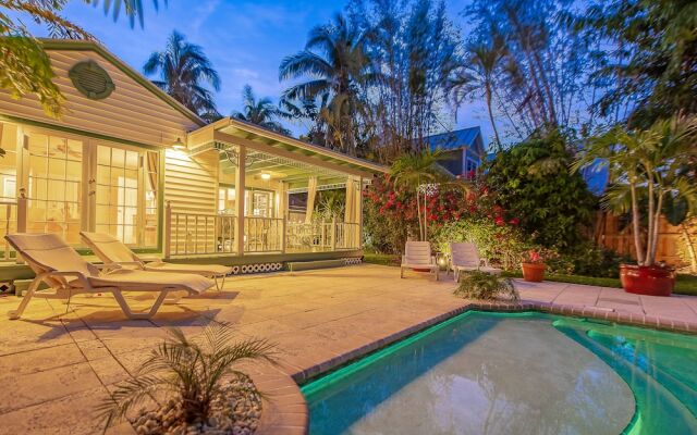Tropical Oasis - 3 Br Home