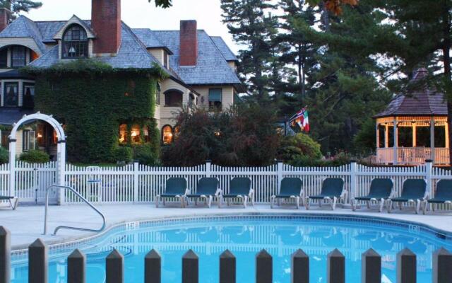 Stonehurst Manor