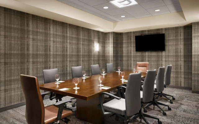 Courtyard by Marriott Newark Downtown
