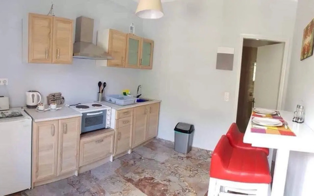Irene Apartments