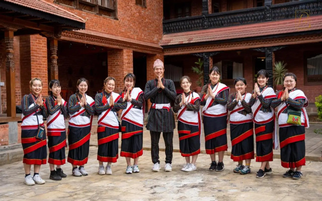 Nag Pukhu Guest House