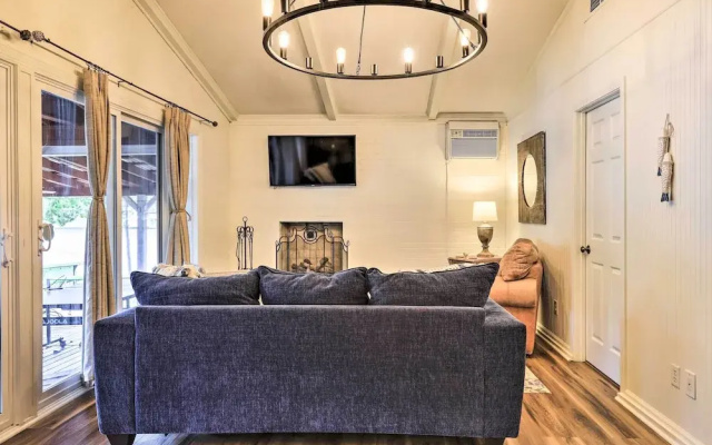 Eatonton Getaway on Lake Sinclair w/ Dock!