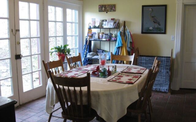 Blue Heron B&B and Retreat Center