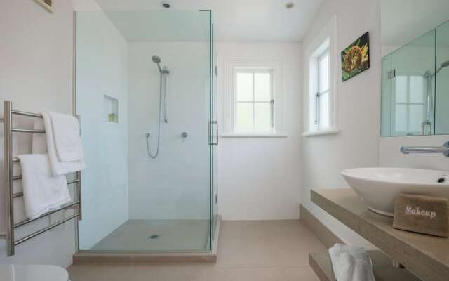 Andelin Guest House